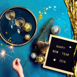 Besorgen 🤩 BUTLERS BANNER DAY Fransen Vorhang 🔥 -BUTLERS Store unnamed file 2978