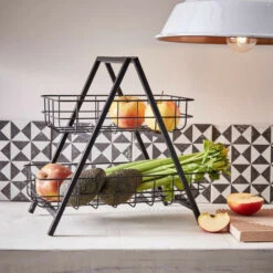 Schlussverkauf ⌛ BUTLERS GRID Etagere 2-stufig Mit 2 Drahtkörben Höhe 33cm 👍 17 Schlussverkauf ⌛ BUTLERS GRID Etagere 2-stufig Mit 2 Drahtkörben Höhe 33cm 👍 -BUTLERS Store unnamed file 4360