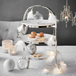 Rabatt 😀 BUTLERS FEATHERS LED-Lichterkette Federn 20 Lichter Mit USB-Batteriefach 💯 -BUTLERS Store unnamed file 933